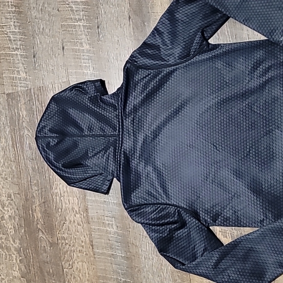 Like new Under Armor storm hoodie sweatshirt metallic gray/ black size Y MED - Picture 11 of 16